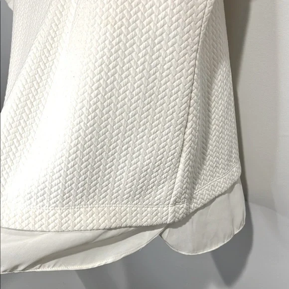 White House Black Market Cream textured blouse Top short sleeve size large - Picture 3 of 7